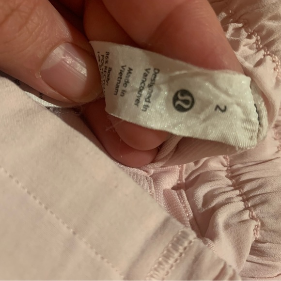 Lululemon athletic shorts - Picture 4 of 5